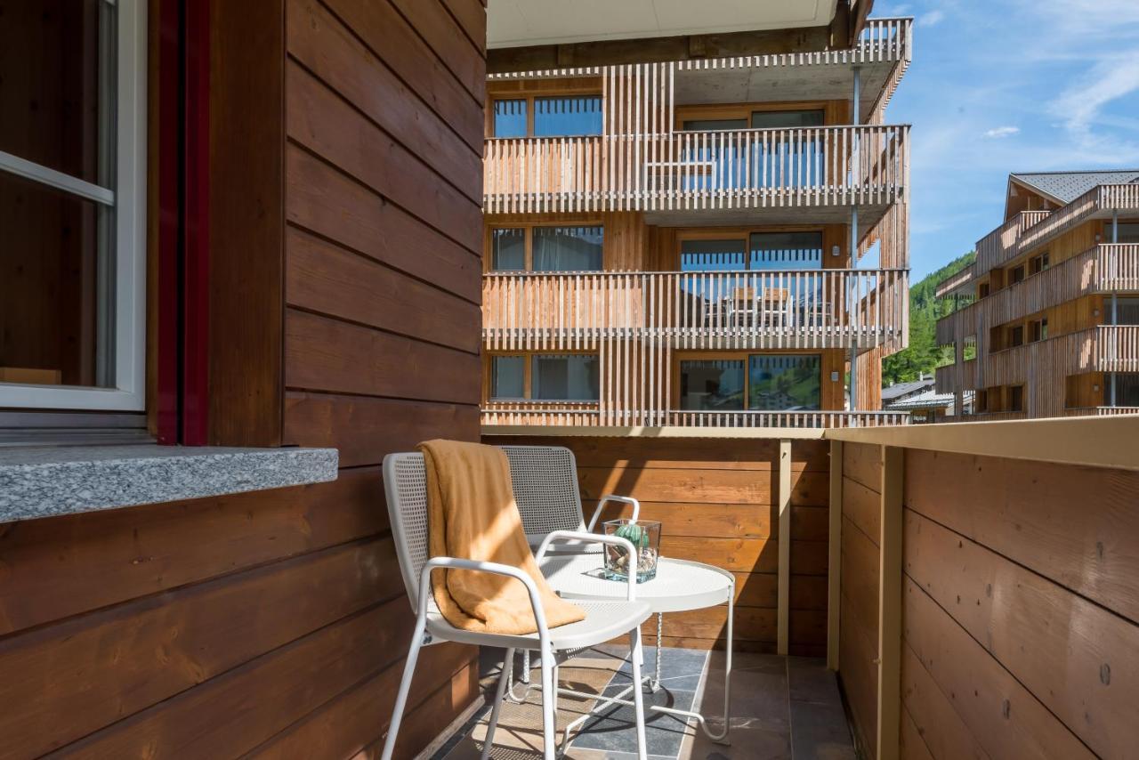 Montela Hotel & Resort - Casa Antares Saas-Grund Bagian luar foto